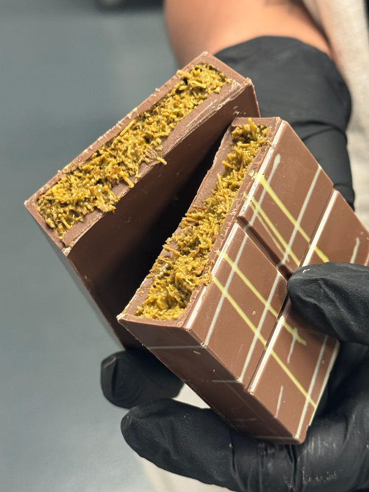 Crunchy Pistachio Bar Filled Bar Dubai Bar Luxury Pistachio Bar Liited Edition Delivered